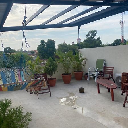 Apartamentos Casa Amarilla Granada Eksteriør bilde