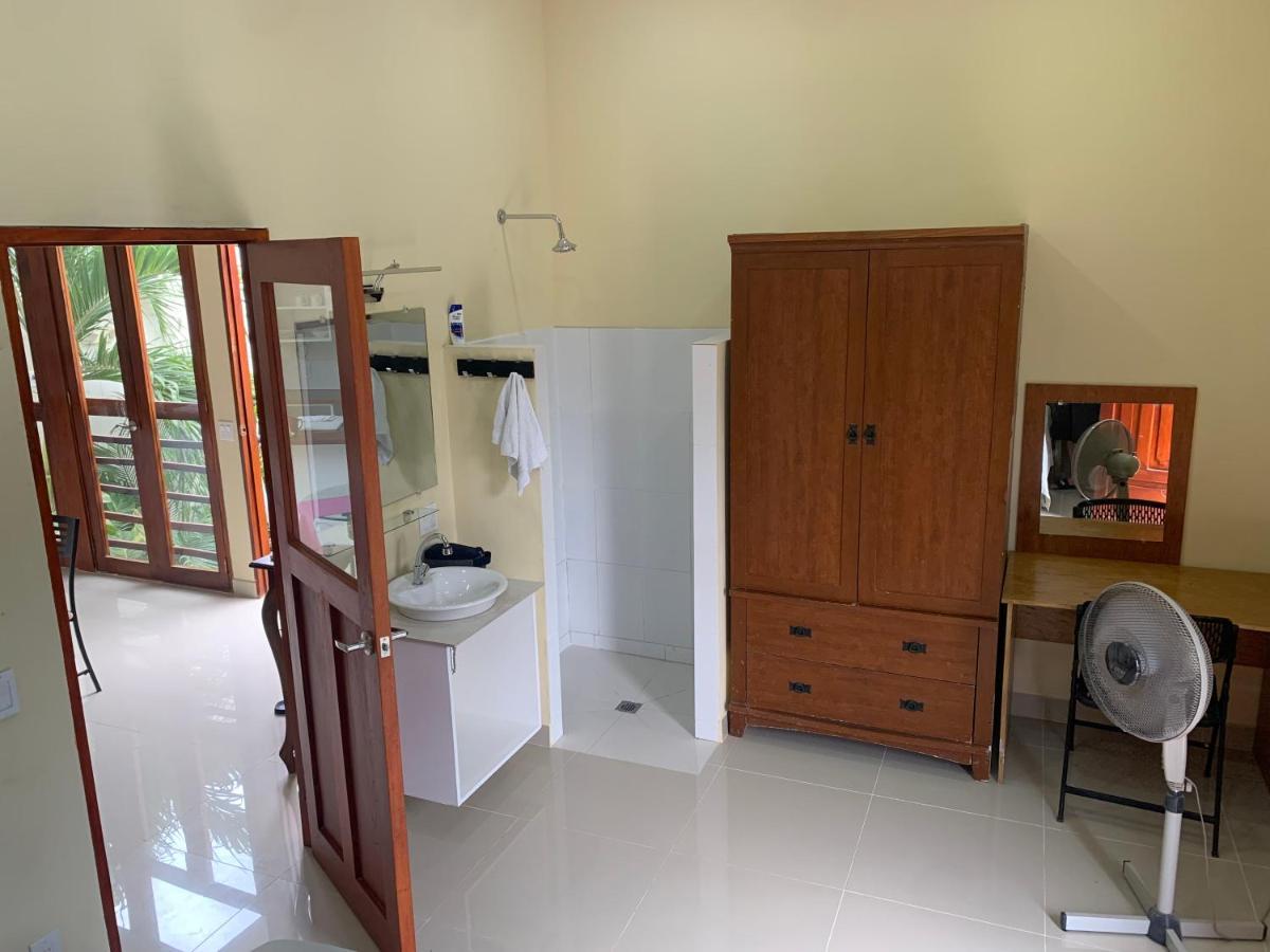 Apartamentos Casa Amarilla Granada Eksteriør bilde