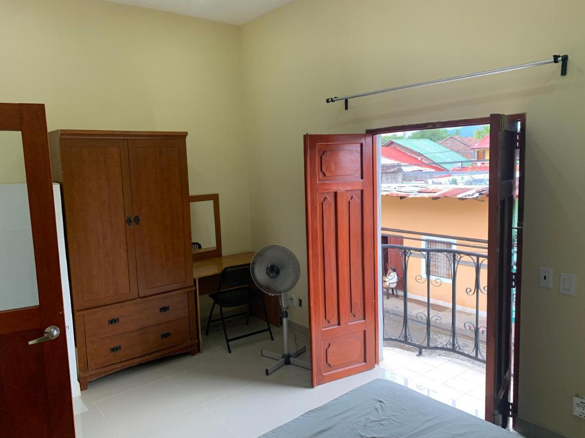 Apartamentos Casa Amarilla Granada Eksteriør bilde