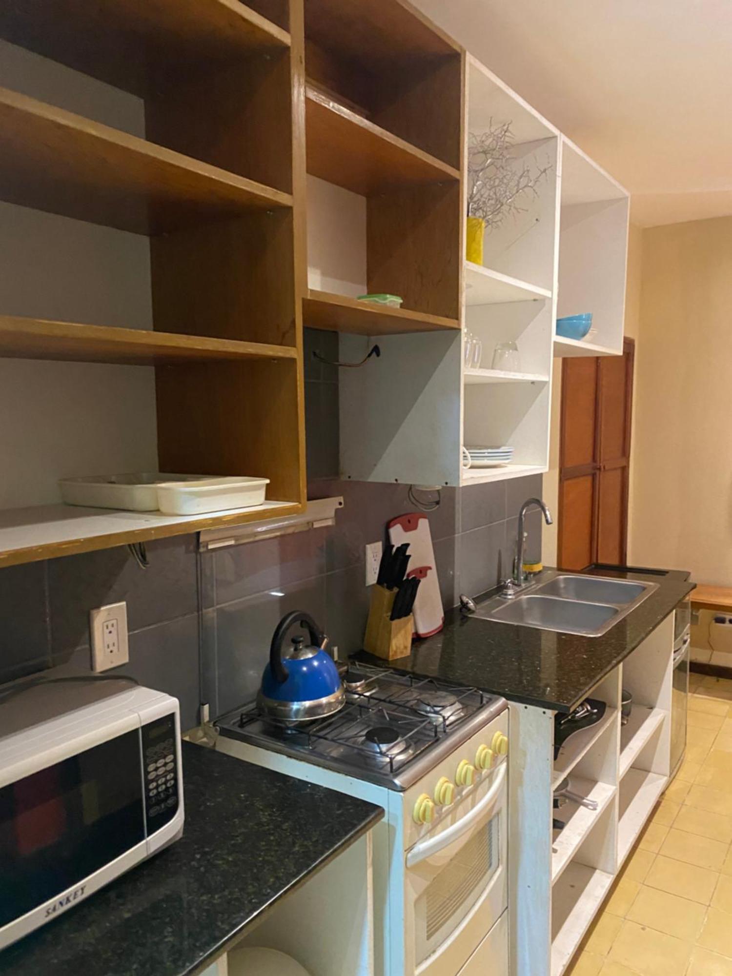Apartamentos Casa Amarilla Granada Eksteriør bilde