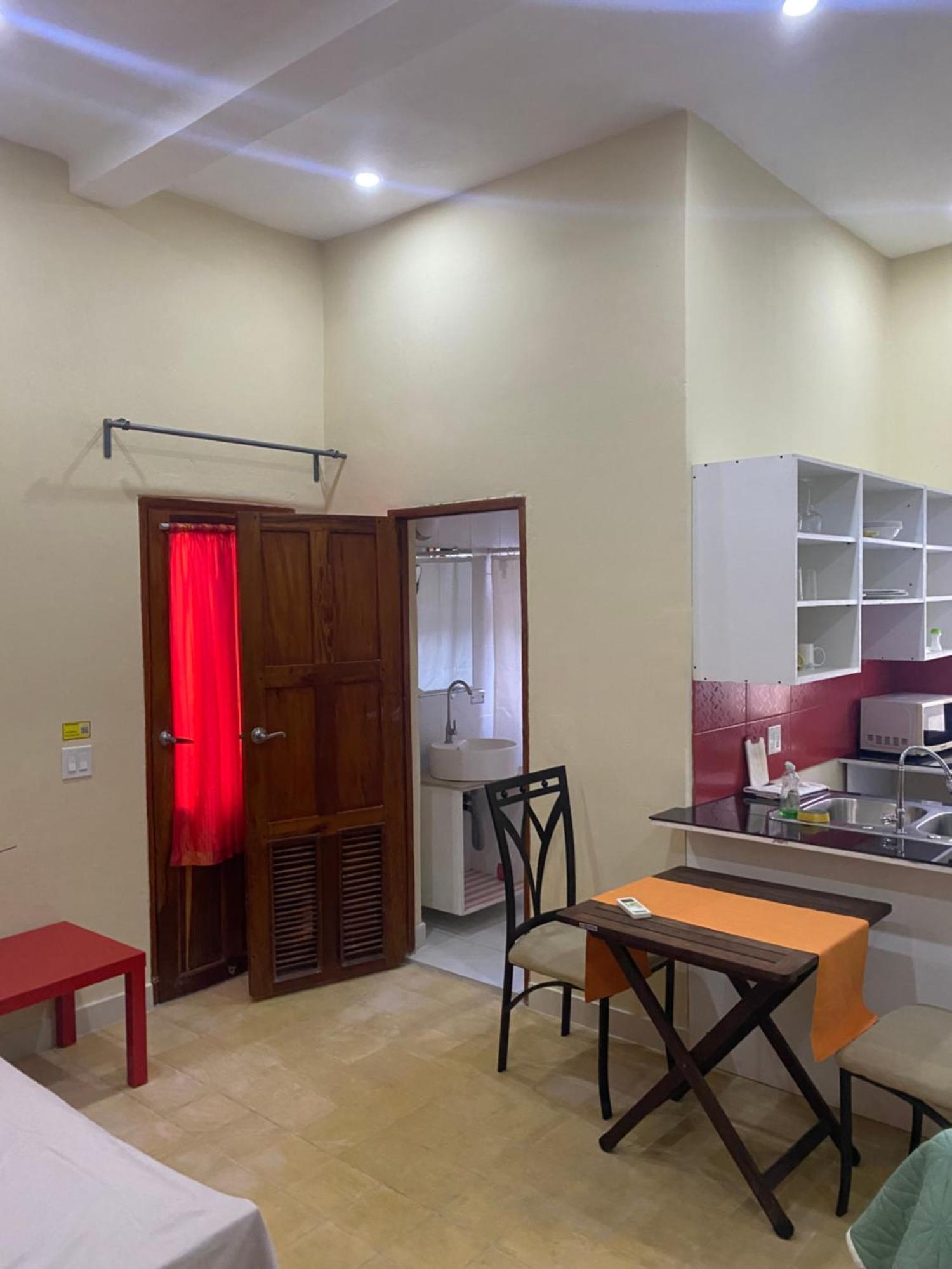 Apartamentos Casa Amarilla Granada Eksteriør bilde