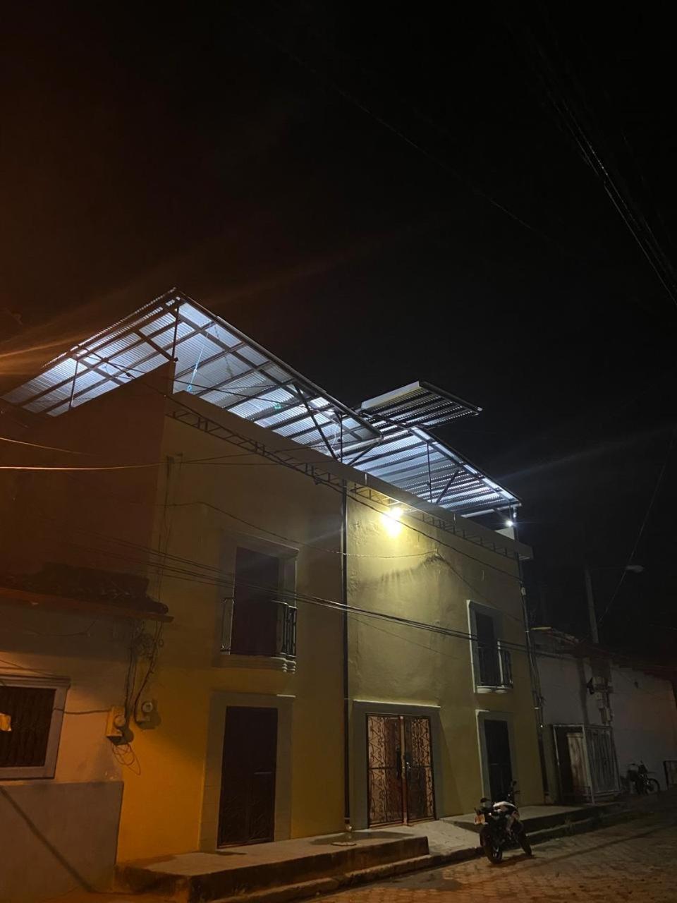 Apartamentos Casa Amarilla Granada Eksteriør bilde