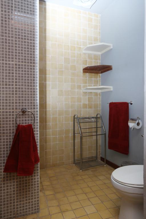 Apartamentos Casa Amarilla Granada Eksteriør bilde